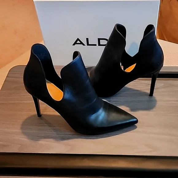ALDO Amilmathien High Heeled Ankle Boots - Picture 2 of 12